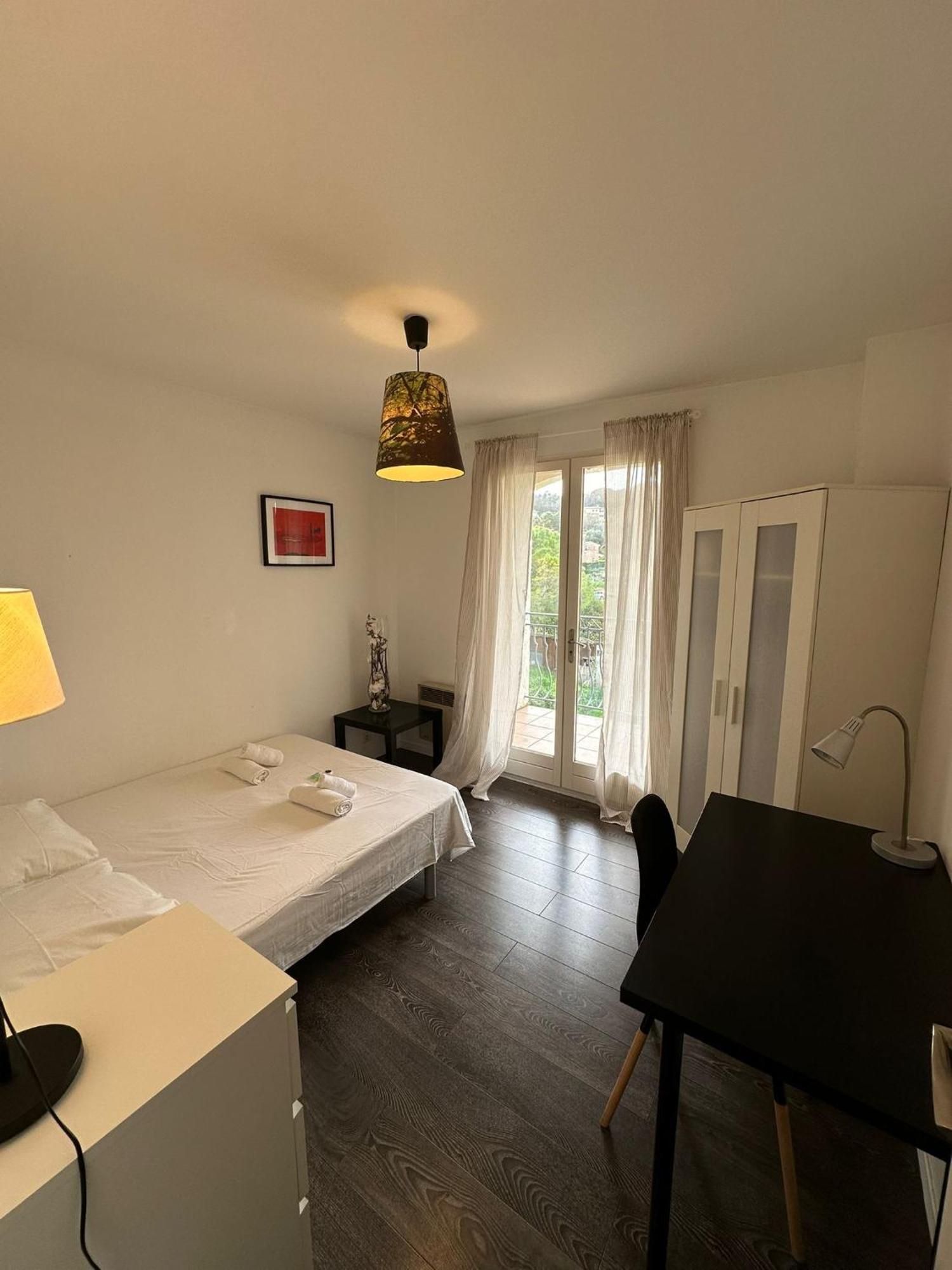 Villa Constance 3 Antibes - Spacieux Logement En Dernier Etage Bagian luar foto