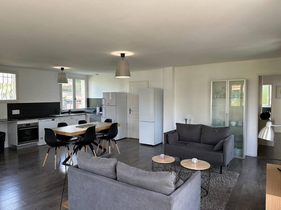 Villa Constance 3 Antibes - Spacieux Logement En Dernier Etage Bagian luar foto