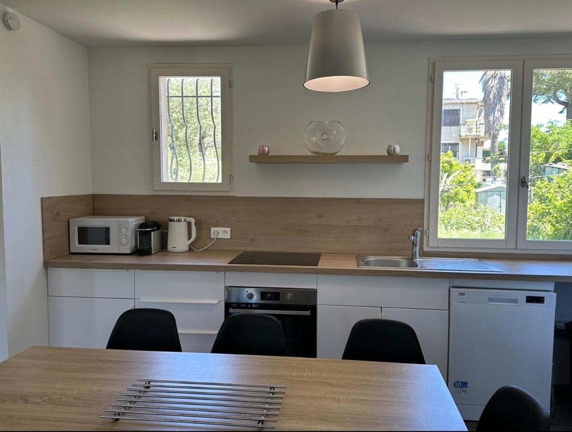 Villa Constance 3 Antibes - Spacieux Logement En Dernier Etage Bagian luar foto